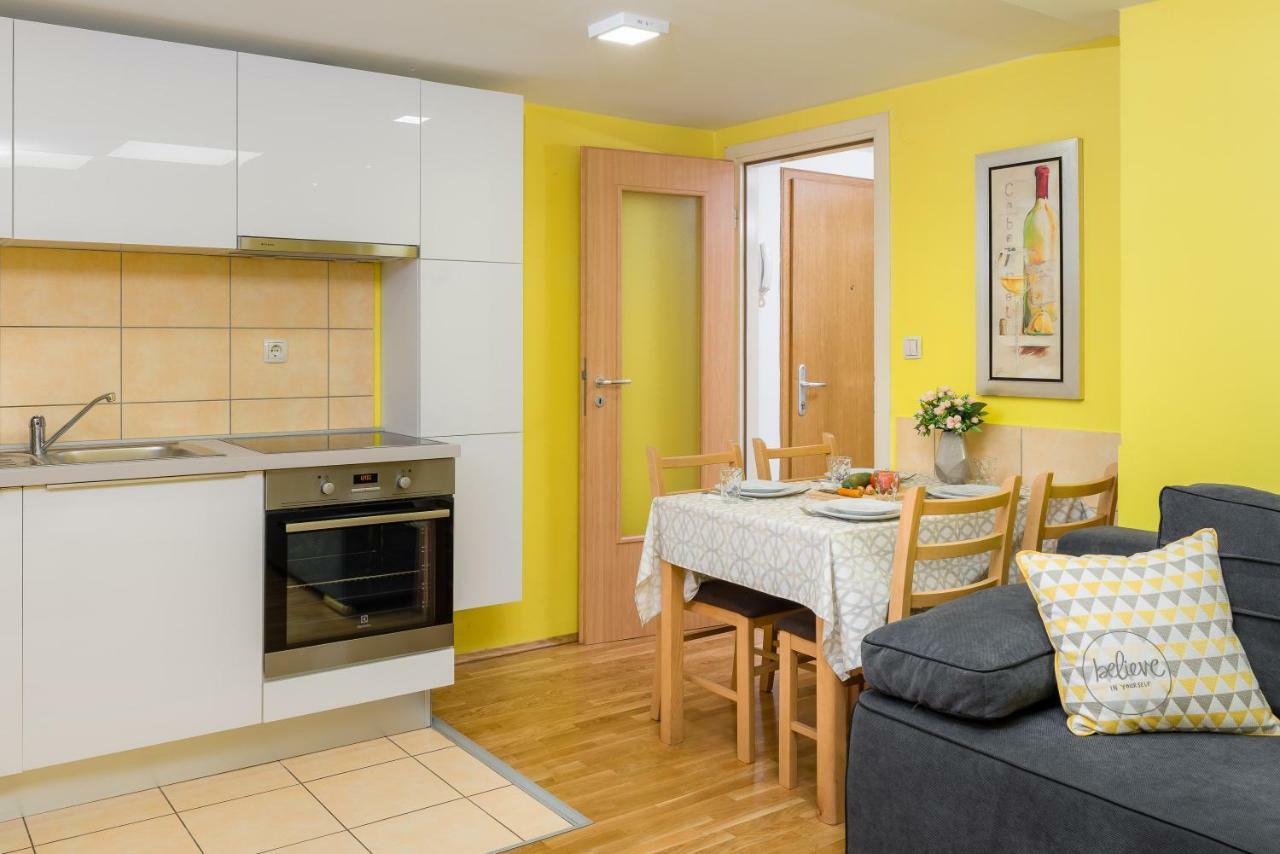 Apartment Medak City Center Nena Сплит Экстерьер фото